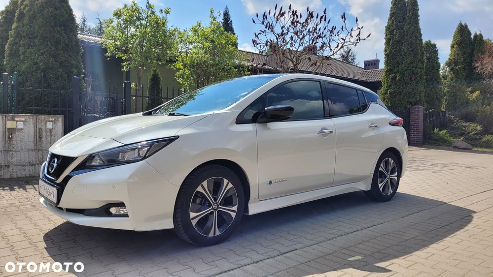 Nissan Leaf 40 kWh Tekna - 1