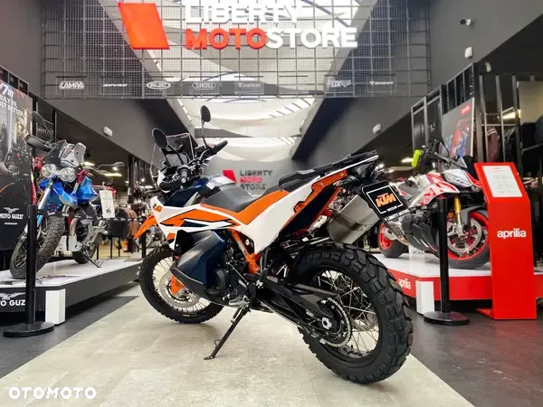 KTM Adventure - 5