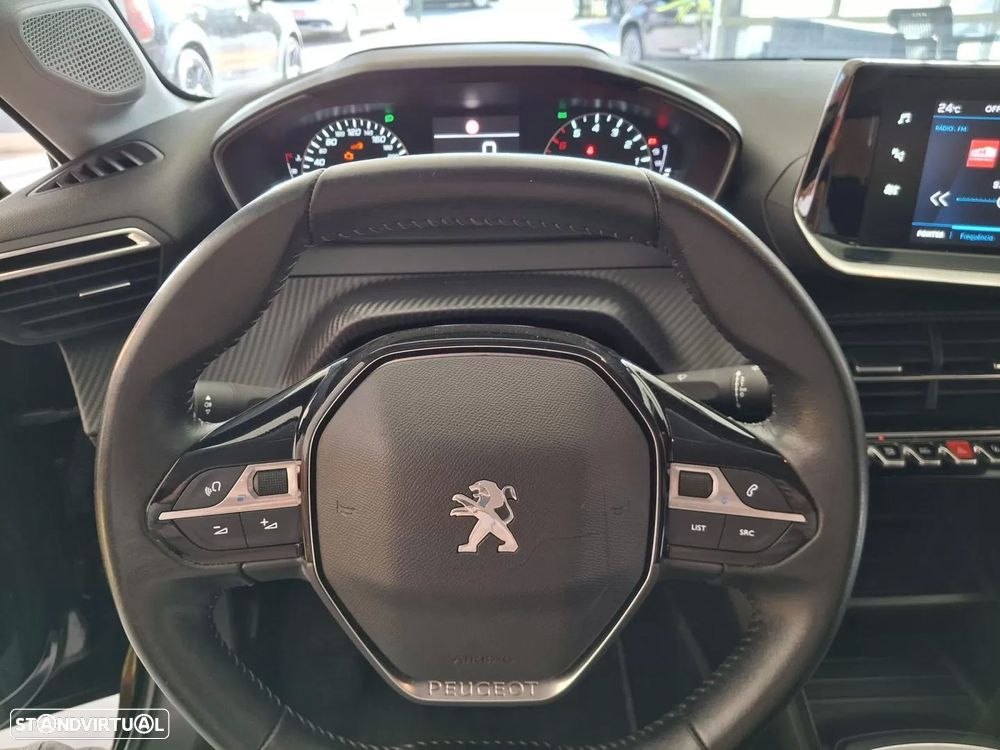 Peugeot 208 1.2 PureTech Active Pack - 12