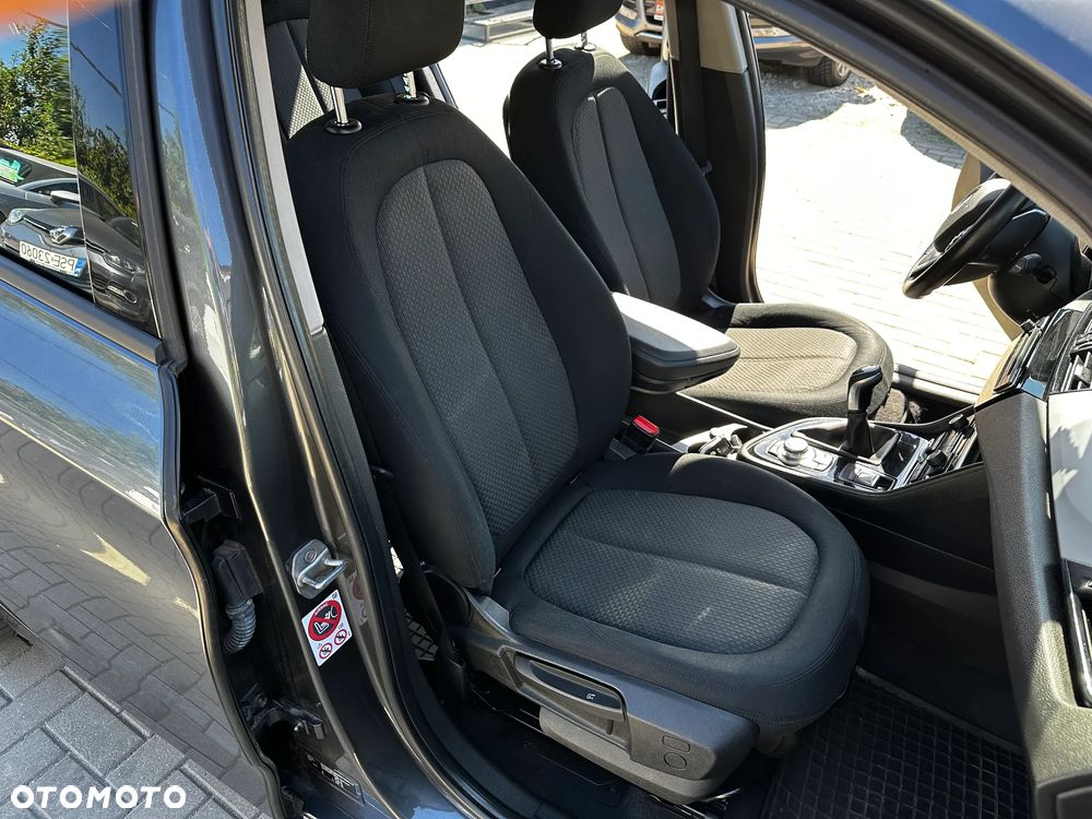 BMW Seria 2 - 22