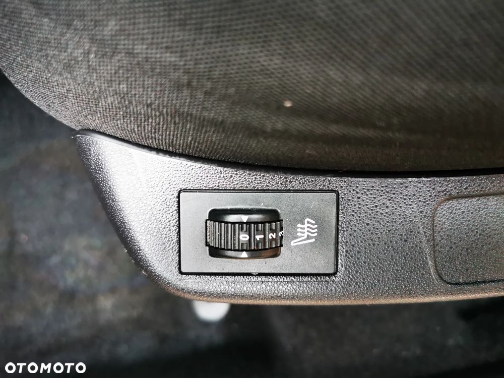 Citroën C4 VTi 95 Selection - 16
