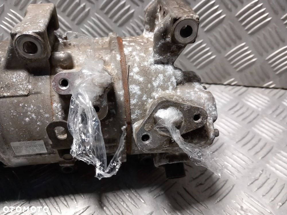 TOYOTA SPRĘŻARKA KLIMATYZACJI 447260-1258 - 4