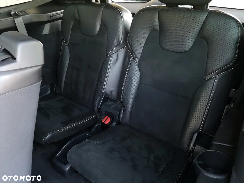 Volvo XC 90 B6 B AWD R-Design 7os - 29
