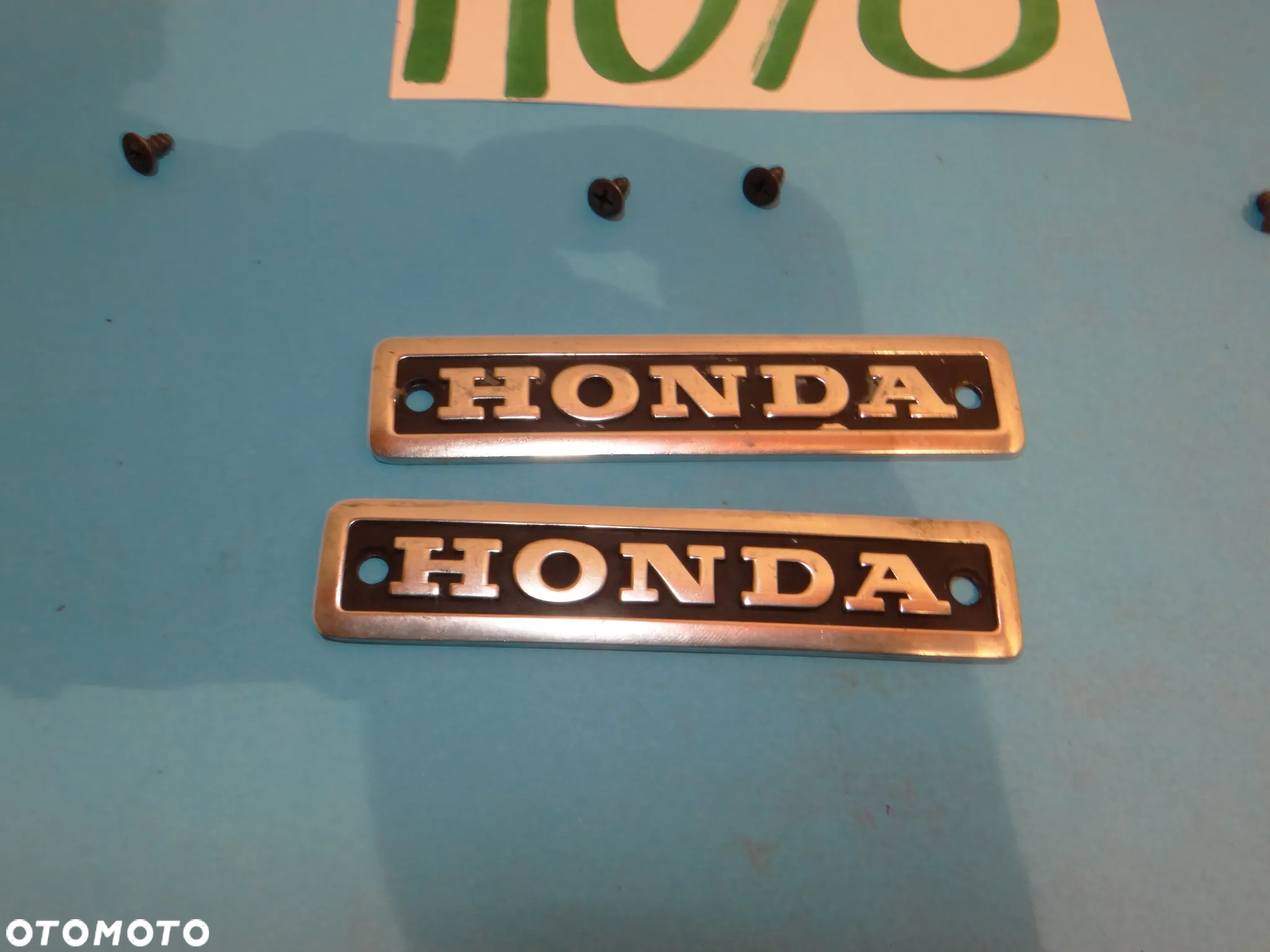 H076  HONDA CX 500 EMBLEMAT ZNACZEK SILNIKA - 5