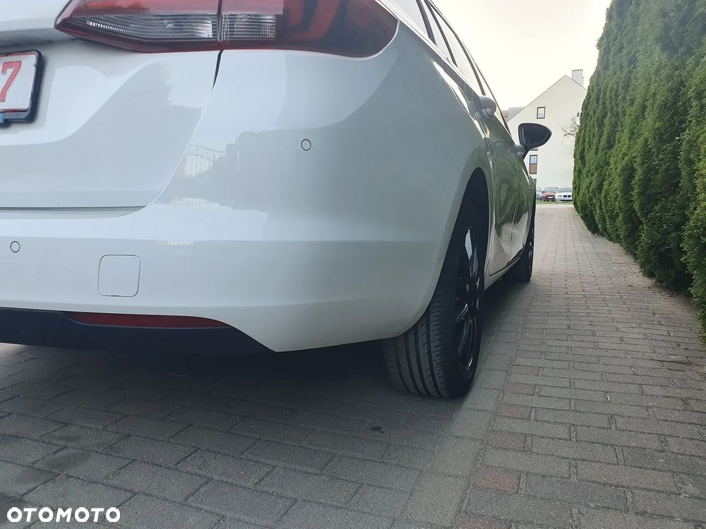 Opel Astra 1.6 D Automatik Start/Stop Innovation - 13