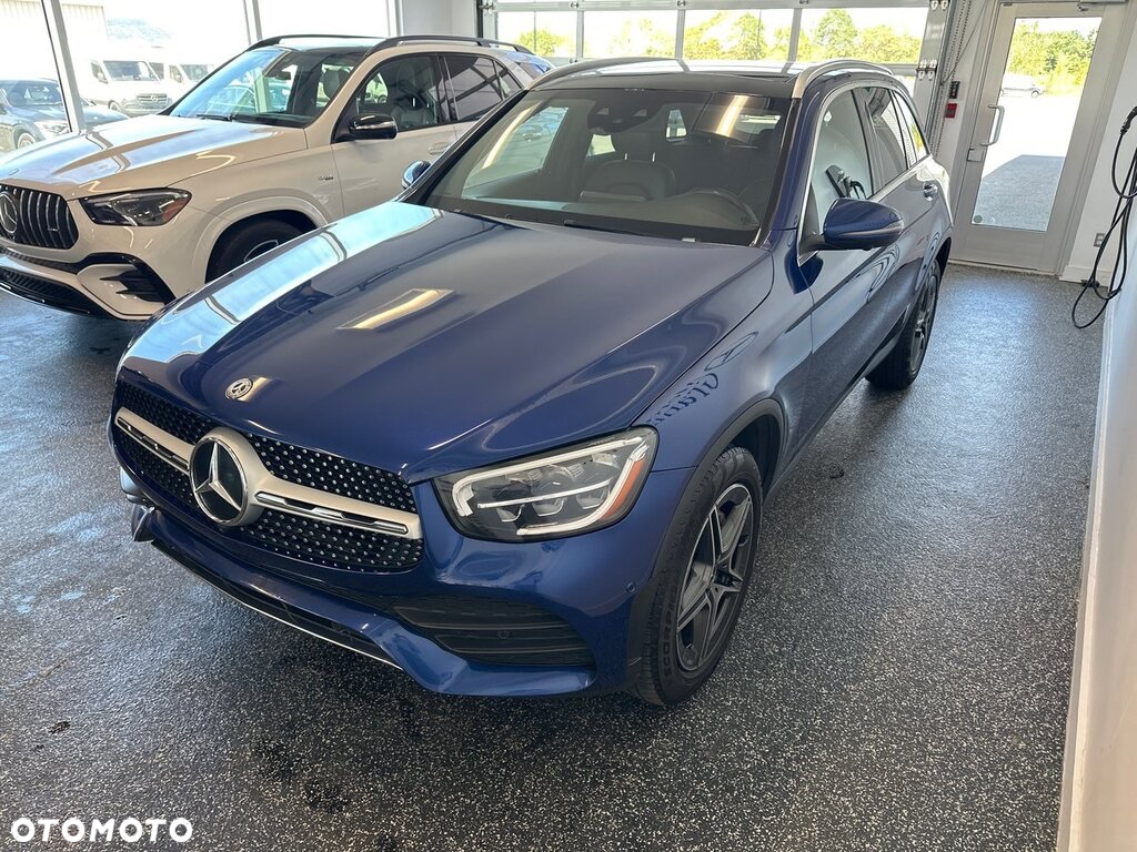 Mercedes-Benz GLC 300 4Matic 9G-TRONIC Edition AMG Line - 2