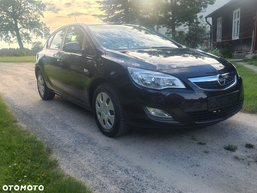 Opel Astra 1.4 - 7