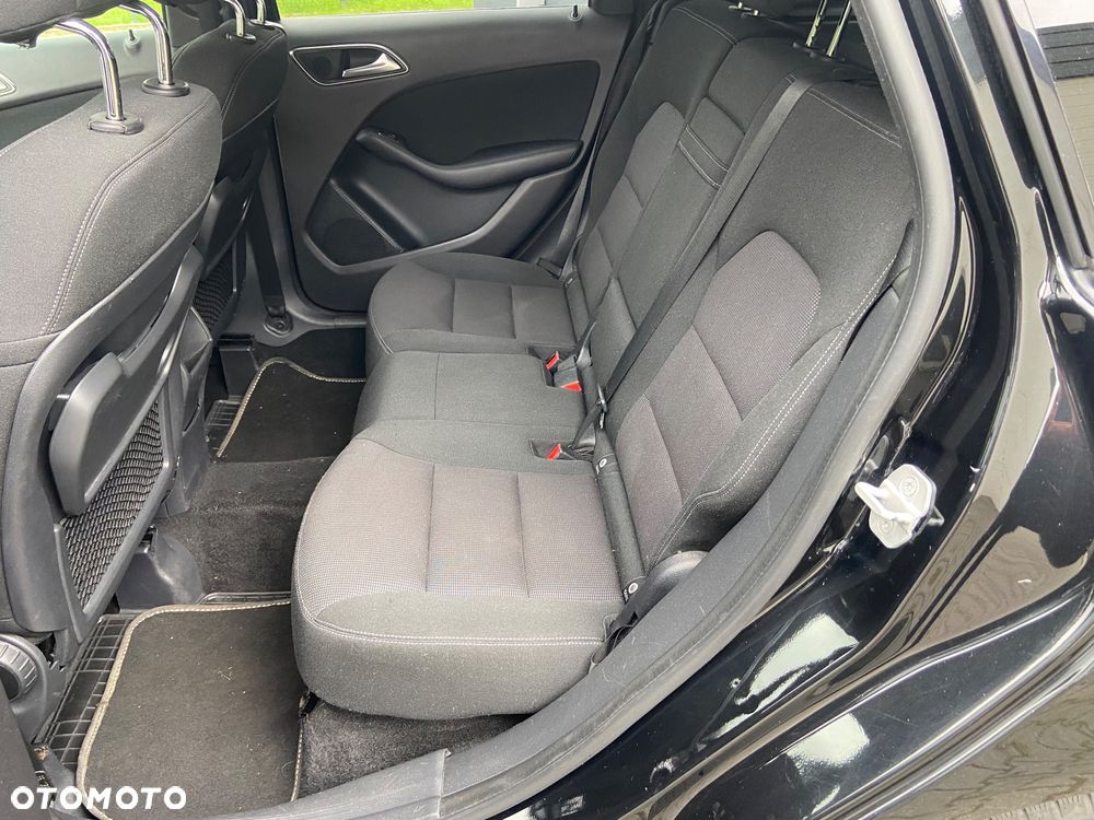 Mercedes-Benz Klasa B 180 CDI - 13