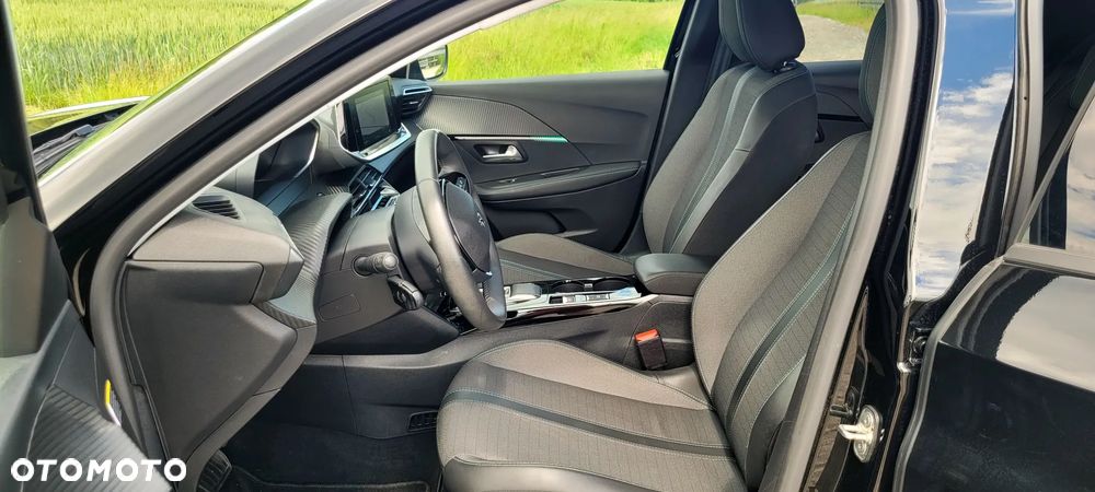 Peugeot 208 Elektromotor 136 Allure+ - 21