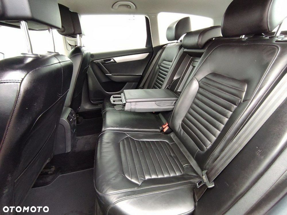 Volkswagen Passat - 14