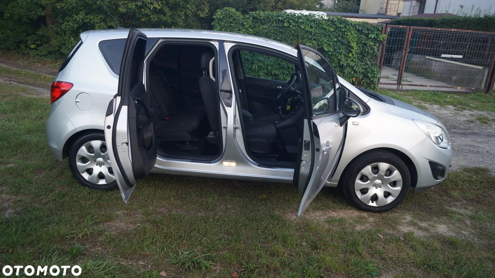Opel Meriva - 2