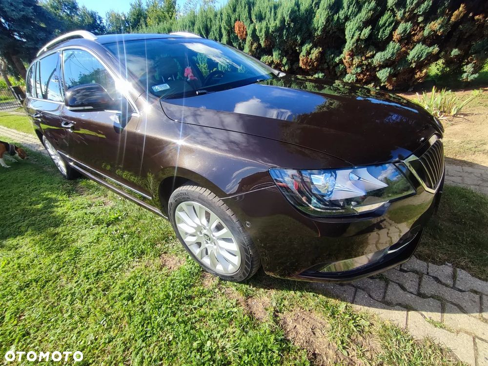 Skoda Superb 2.0 TDI Elegance DSG - 3
