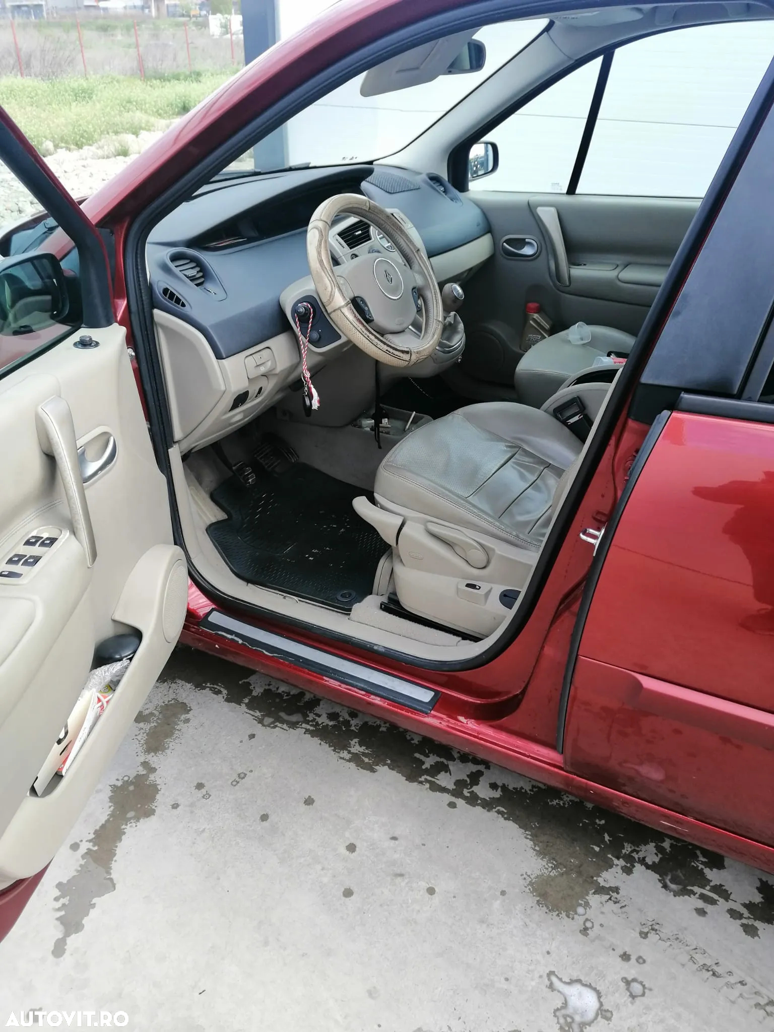 Renault Grand Scenic - 6