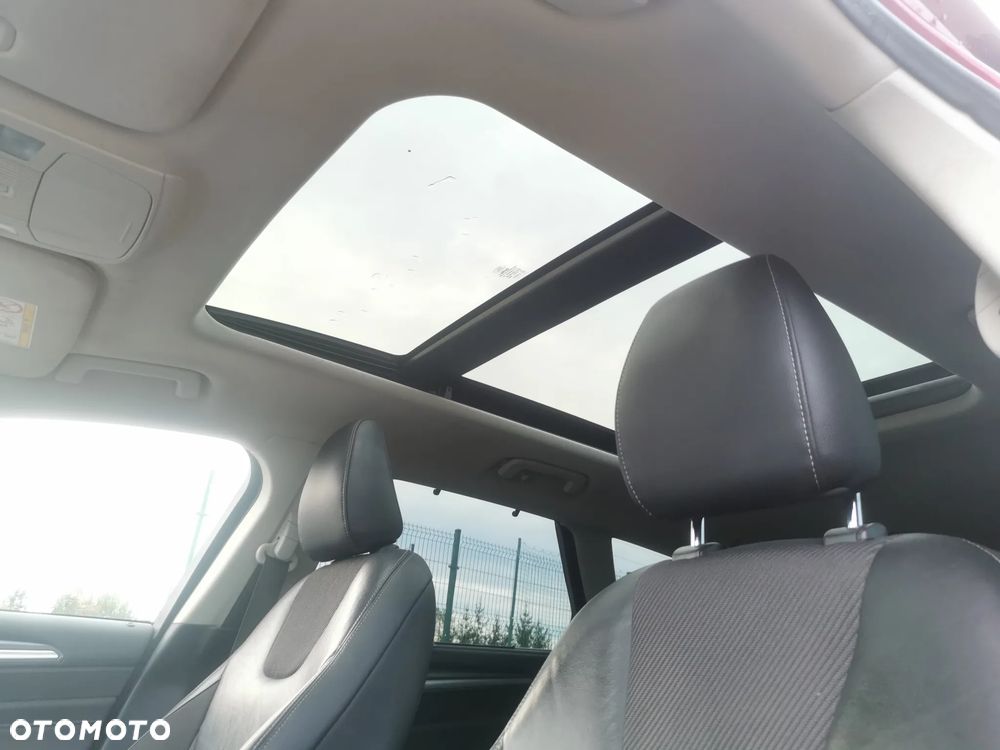 Ford Mondeo 2.0 TDCi Titanium PowerShift - 22