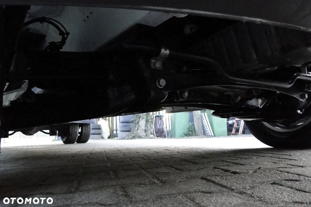 Mercedes-Benz Sprinter 411 - 14