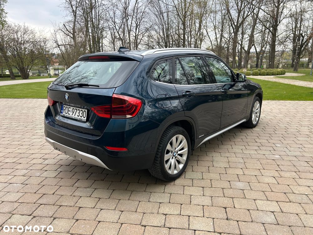 BMW X1 xDrive18d xLine - 8