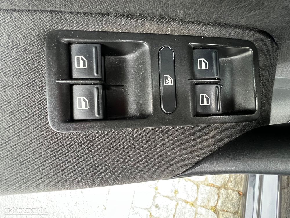 VW Polo 1.2 Trendline Pack - 17