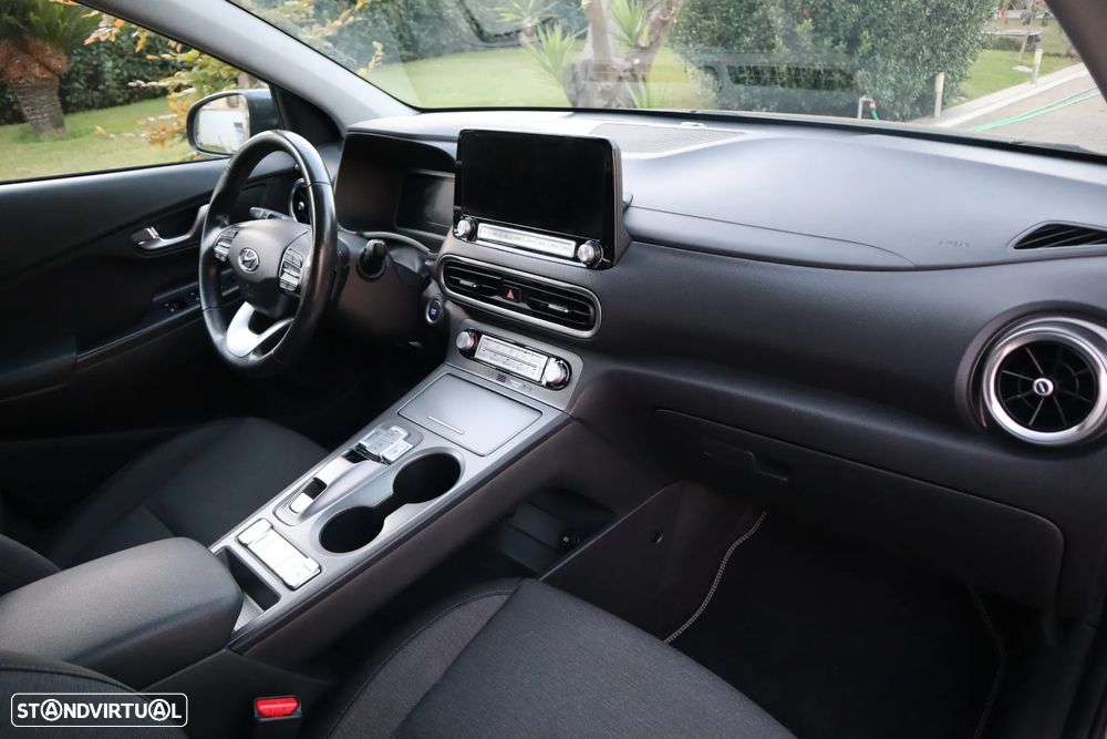 Hyundai Kauai EV 64 kWh Premium+LED - 23