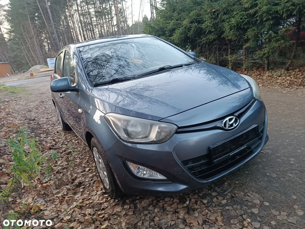 Hyundai i20 1.2 Fifa World Cup Edition - 2