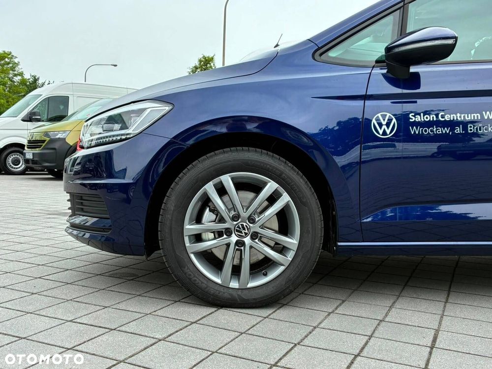 Volkswagen Touran - 35