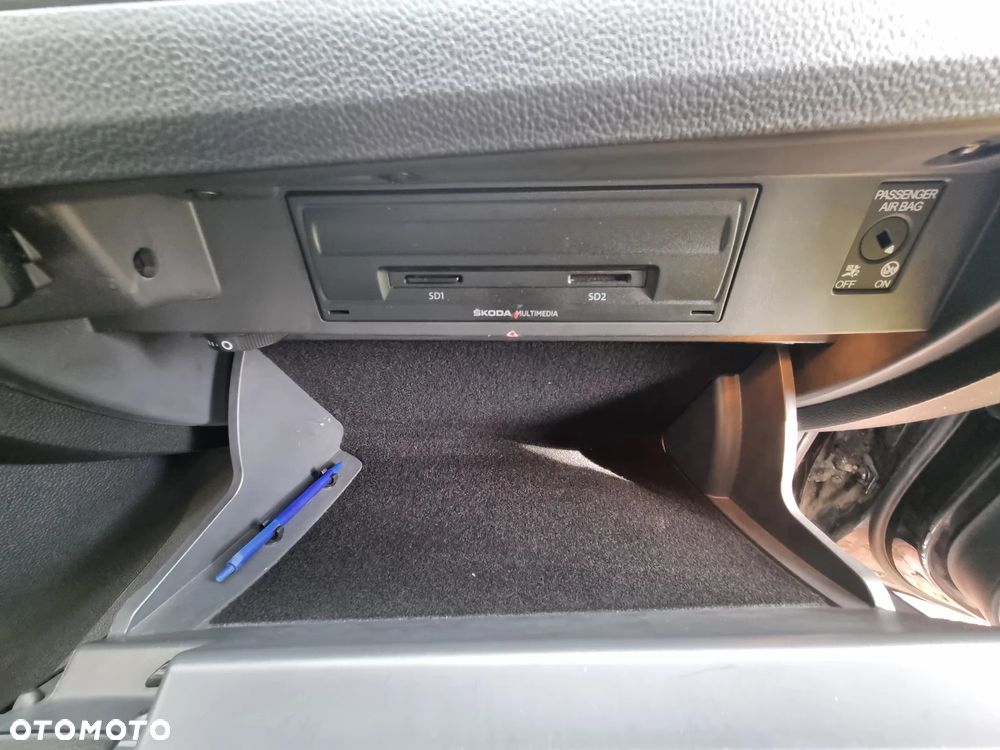 Skoda Superb 2.0 TSI Style DSG - 30