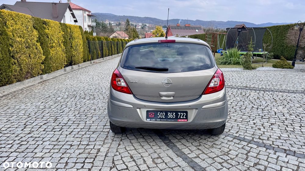 Opel Corsa - 6