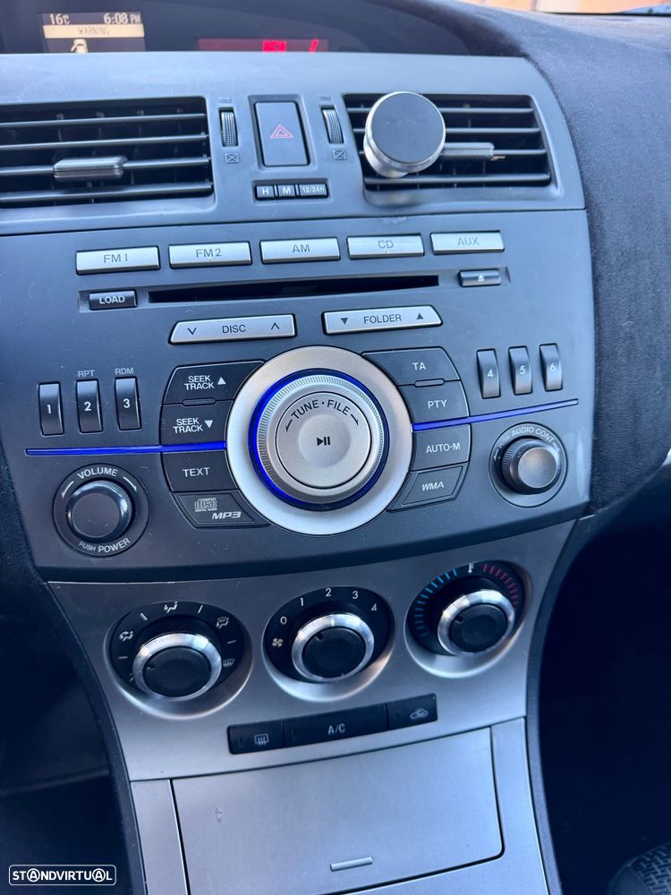 Mazda 3 Hatchback MZ-CD 1.6 Exclusive Plus Cin./Beje - 12