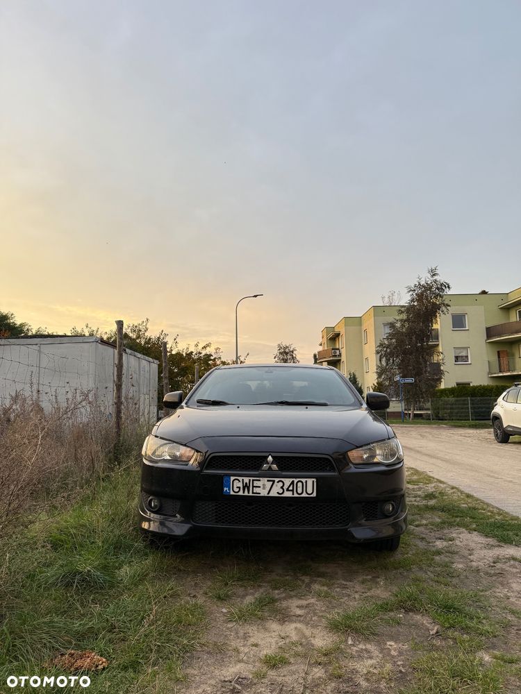 Mitsubishi Lancer 1.8 Instyle NAVI CVT - 2