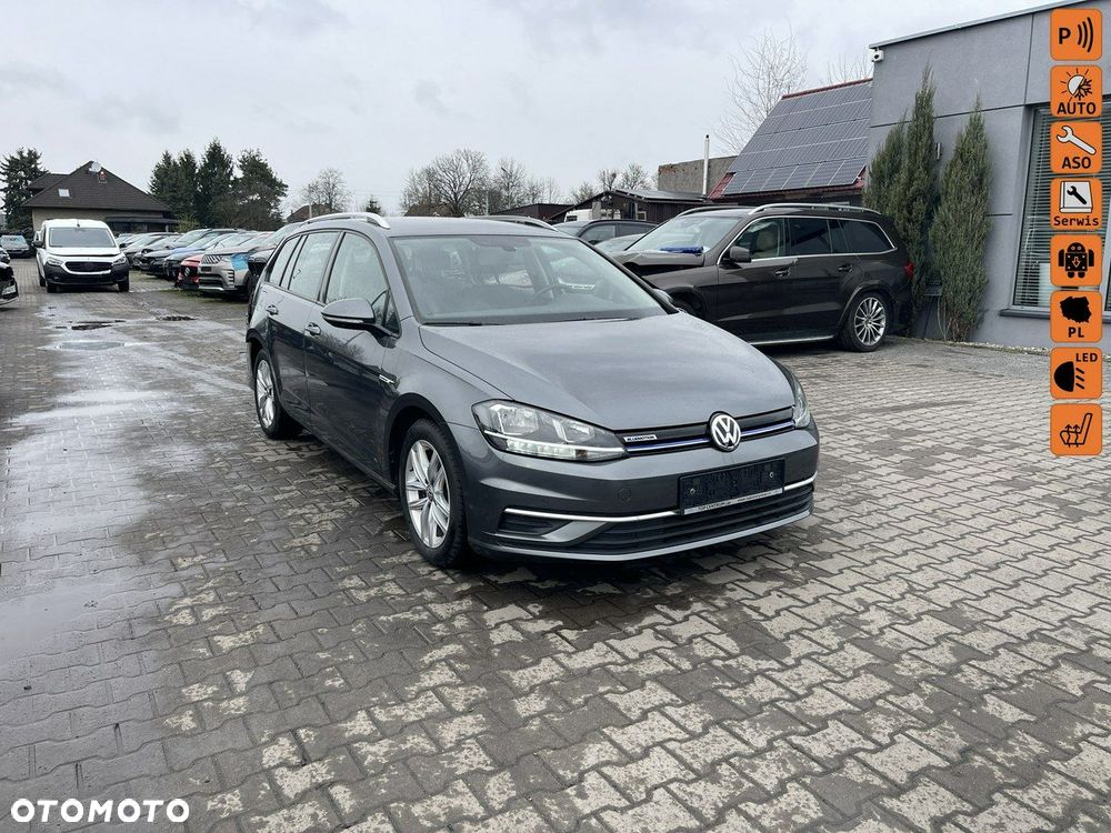 Volkswagen Golf 1.5 TSI BMT Comfortline - 1