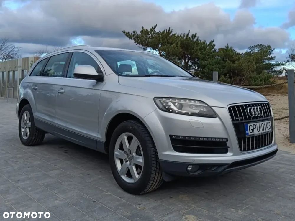 Audi Q7 - 7