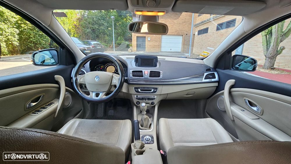 Renault Mégane Sport Tourer 1.5 dCi Dynamique S - 13