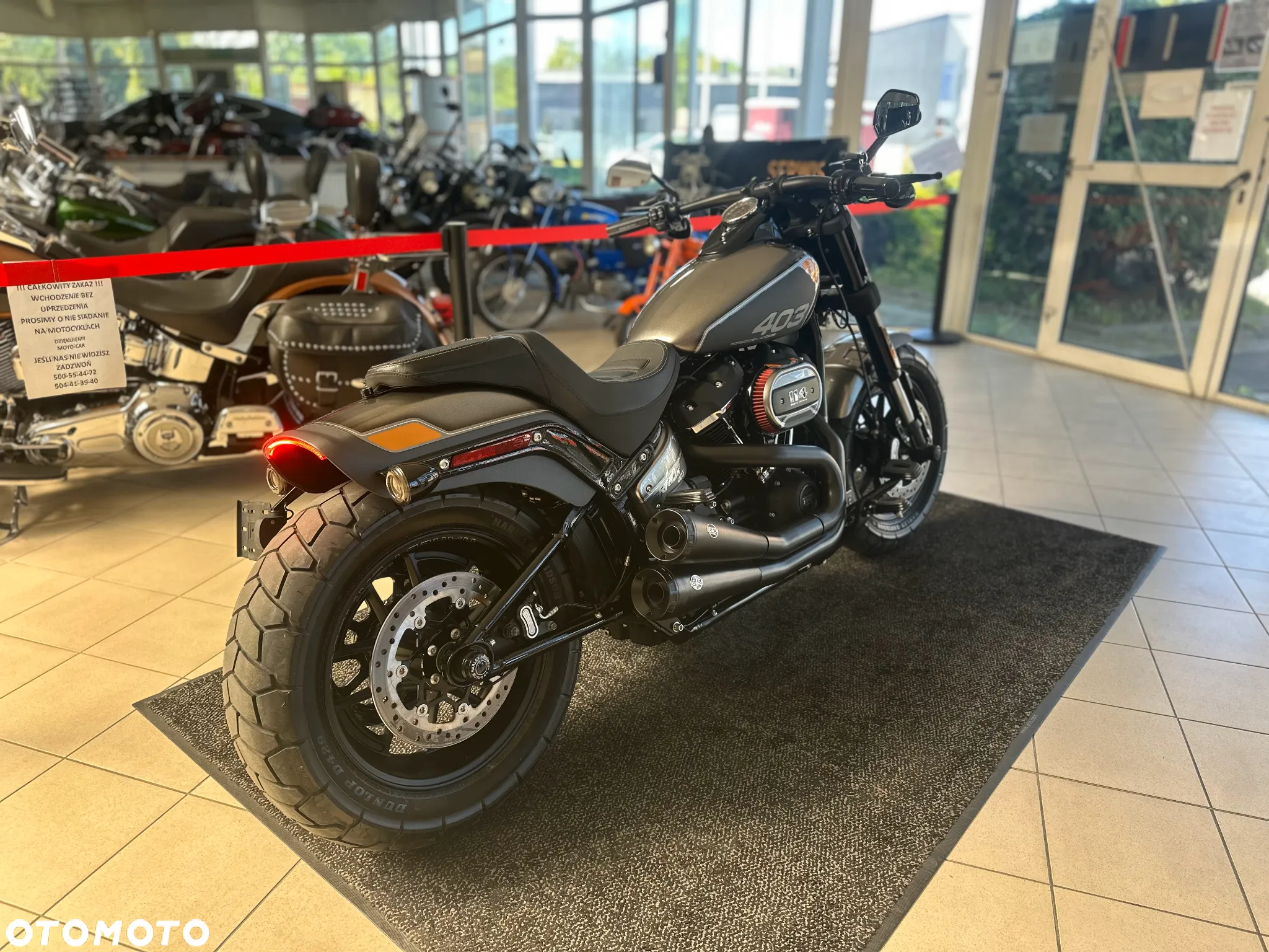 Harley-Davidson Softail Fat Bob - 10