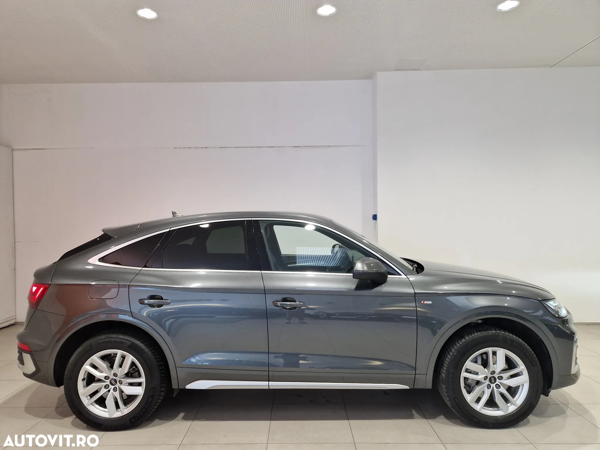Audi Q5 40 TDI quattro S tronic MHEV S Line - 6