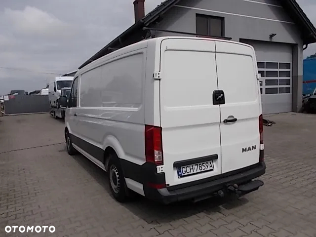 Volkswagen CRAFTER 3,180 TGE - 11