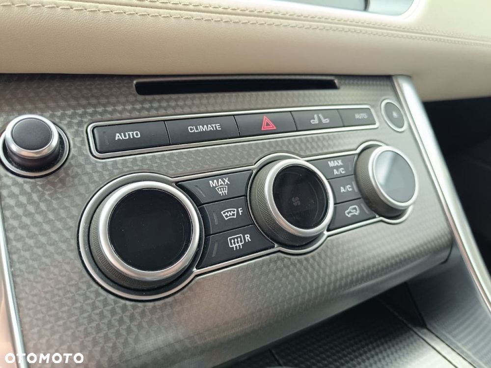 Land Rover Range Rover Sport - 31
