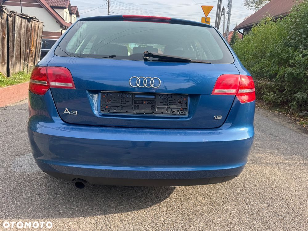 Audi A3 Sportback 1.6 Ambition - 6