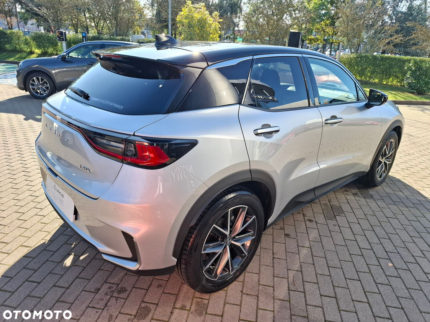 Lexus LBX 1.5 Hybrid Cool - 5