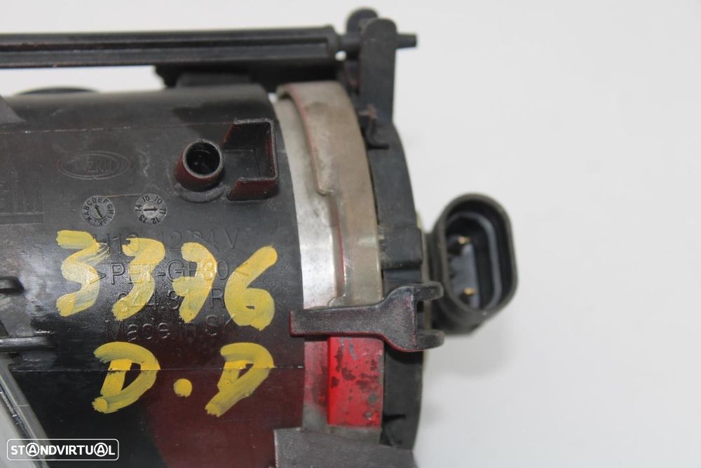 FAROL NEVOEIRO DIREITO OPEL ASTRA J GTC 2012 - - 1