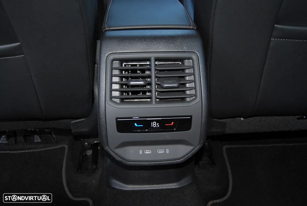 Cupra Leon ST 1.5 e-Hybrid VZ DSG - 47