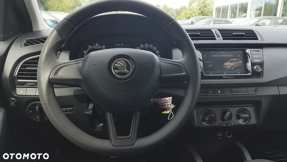 Skoda Fabia 1.0 Active - 10