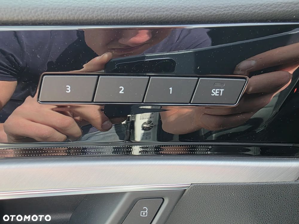 Volkswagen Touareg 3.0 V6 TDI SCR 4Mot Elegance - 14