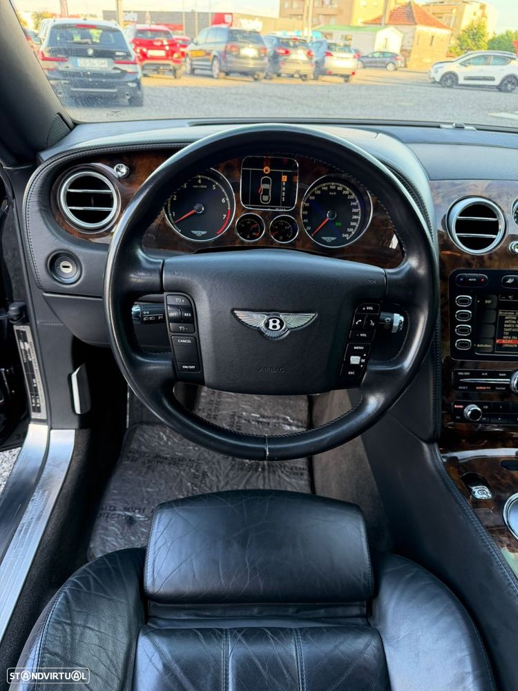 Bentley Continental GT - 15