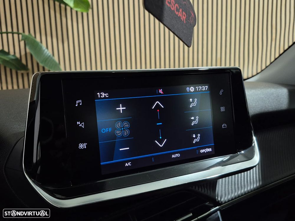 Peugeot 2008 1.2 PureTech Active Pack - 20