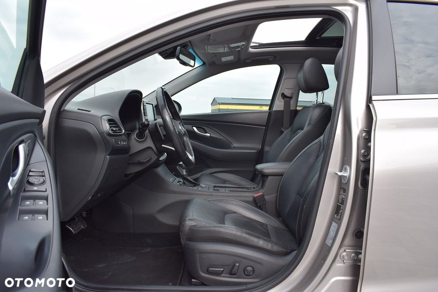 Hyundai i30 1.4 T-GDI DCT Passion Plus - 6