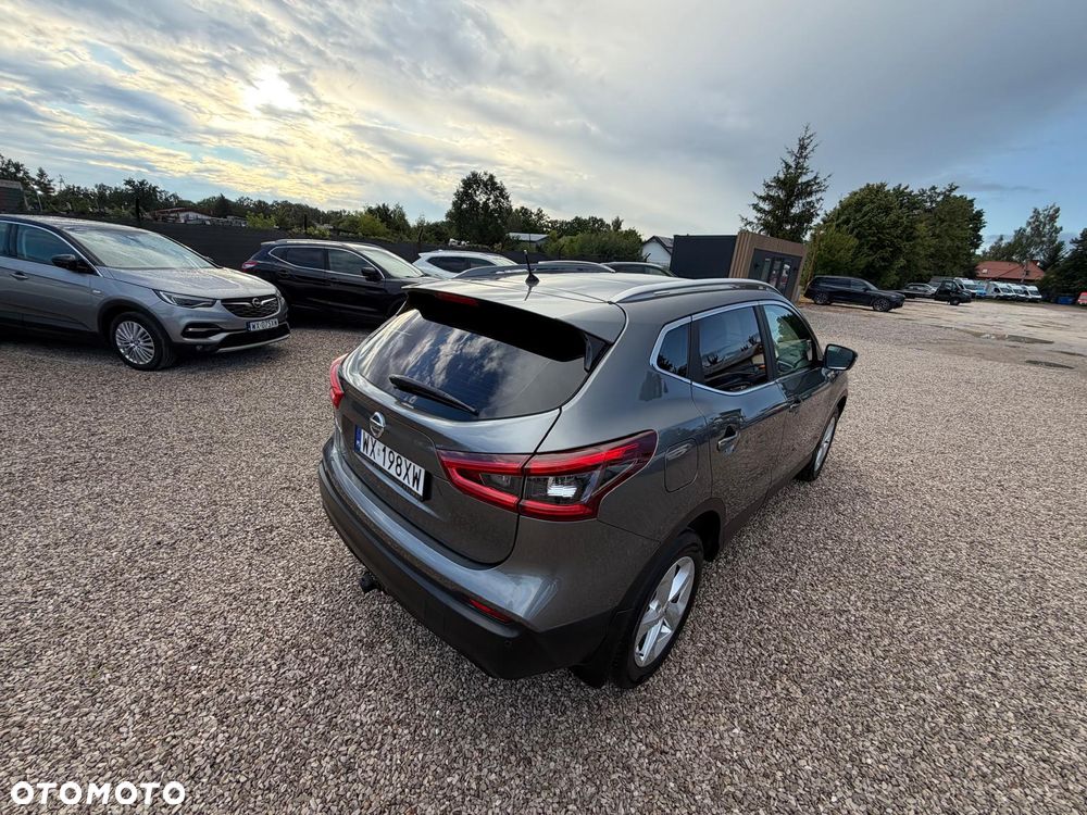 Nissan Qashqai 1.3 DIG-T N-Connecta - 37