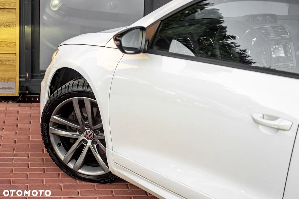 Volkswagen Scirocco 2.0 TSI (BlueMotion Technology) DSG - 11