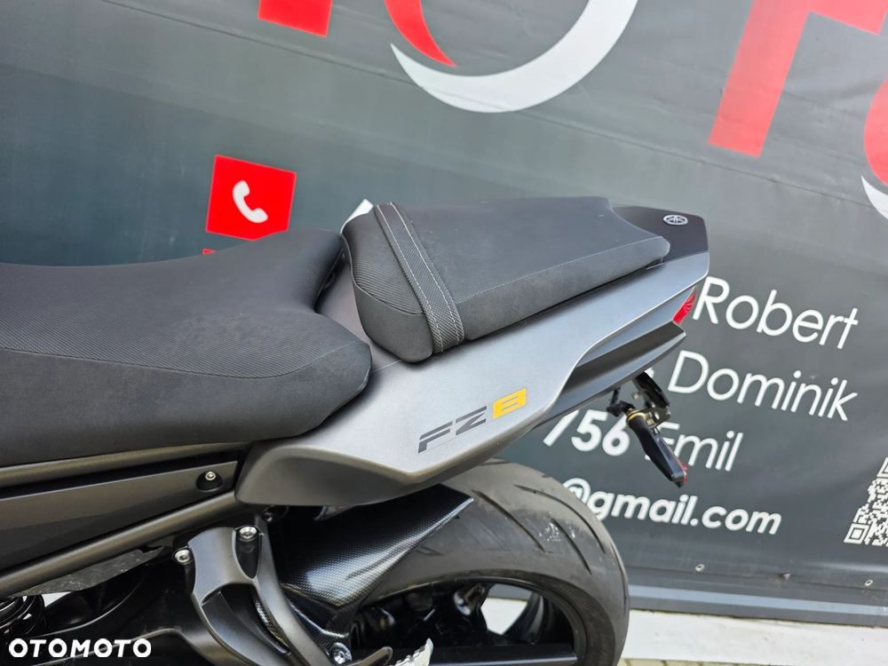 Yamaha FZ8 - 8