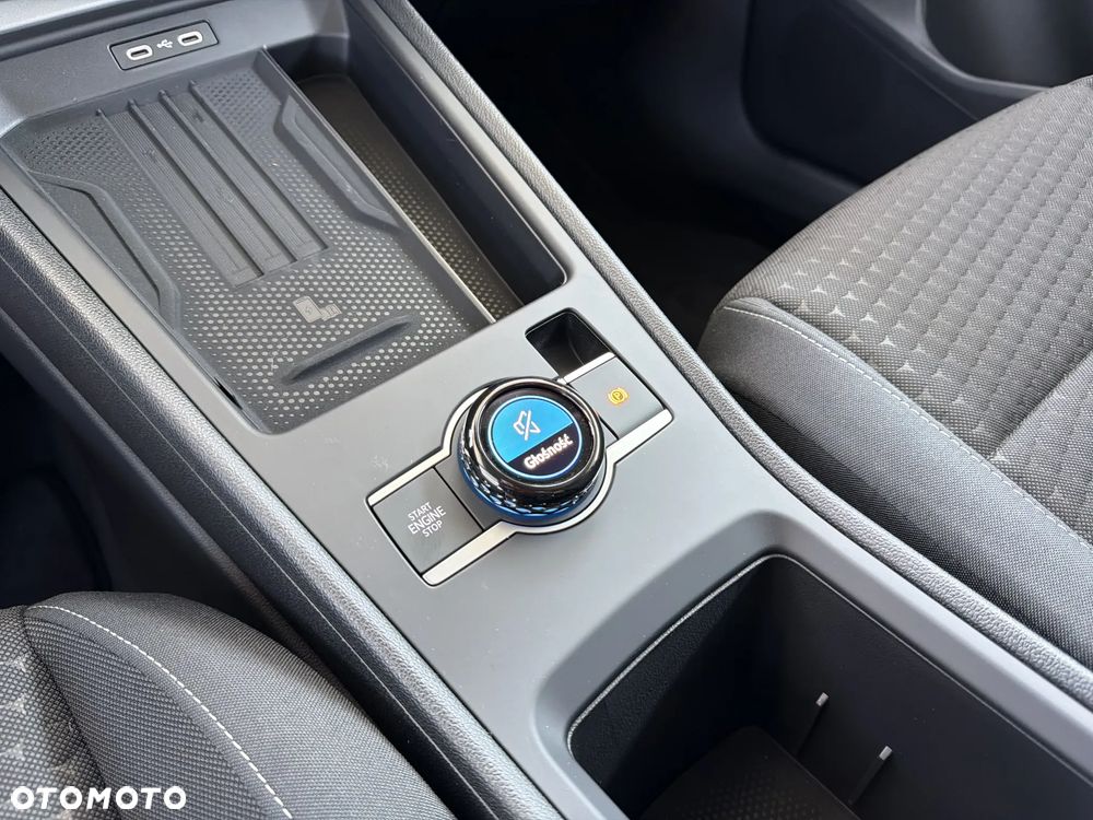 Volkswagen T-Roc 1.5 eTSI Life DSG - 16