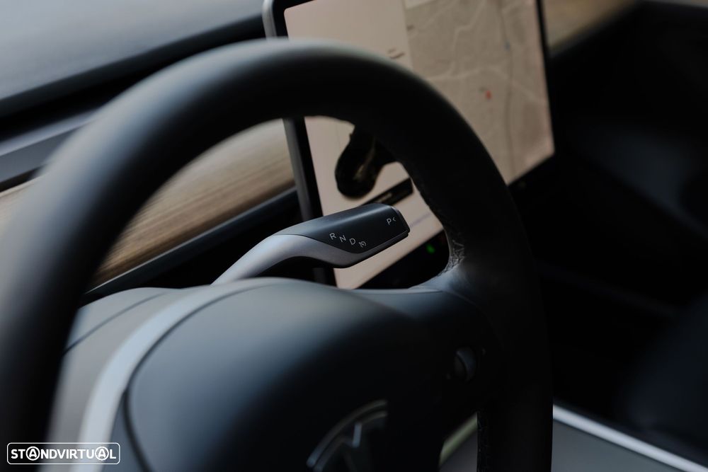 Tesla Model 3 Long Range Tração Integral - 16