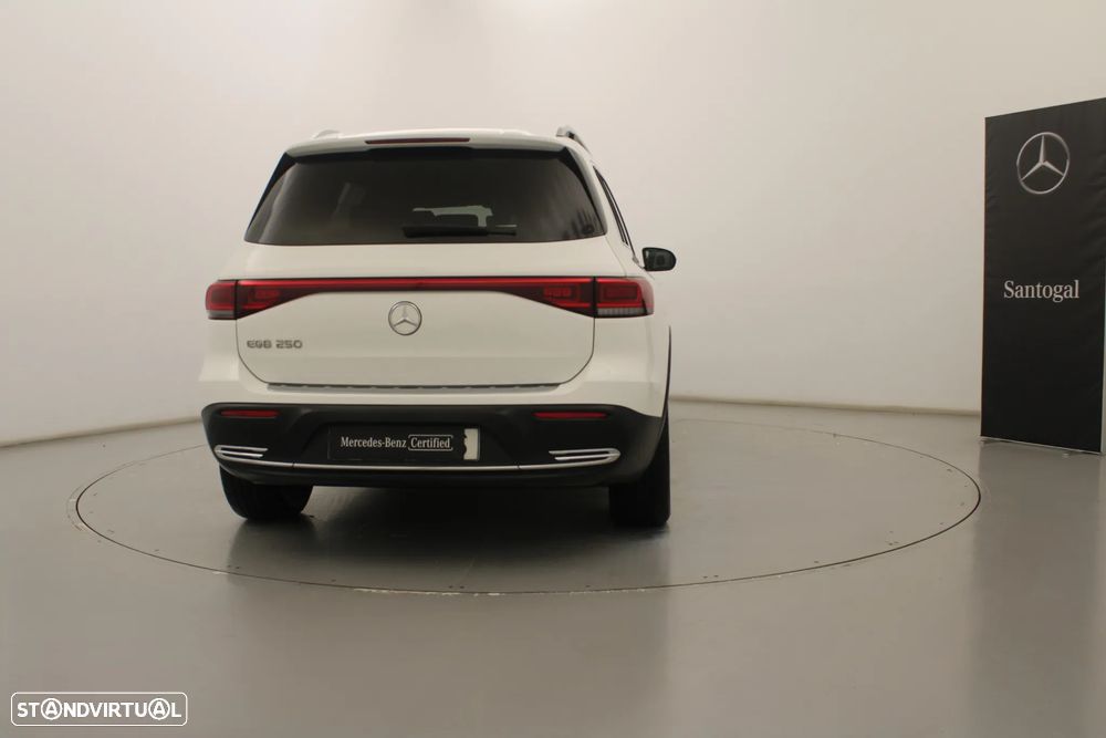 Mercedes-Benz EQB 250 Electric Art - 8